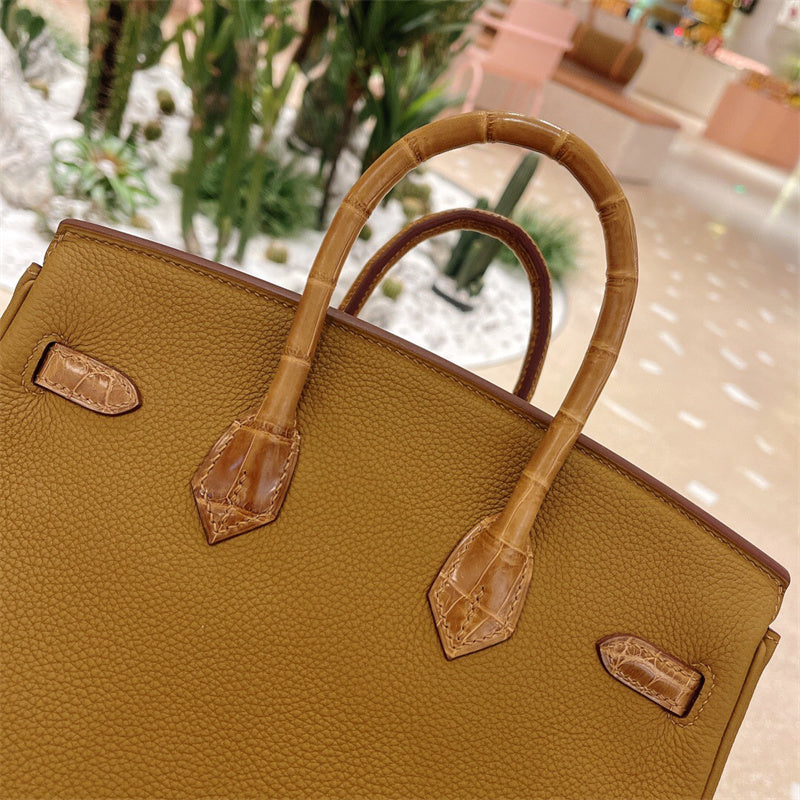  carryall bag interior and compartment view 15
