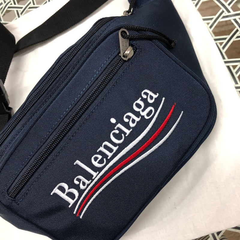 Back view of everyday-luxe polished women's handbag – women's luxury accessory