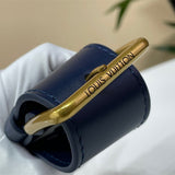  Elegant top-handle bag front view 7