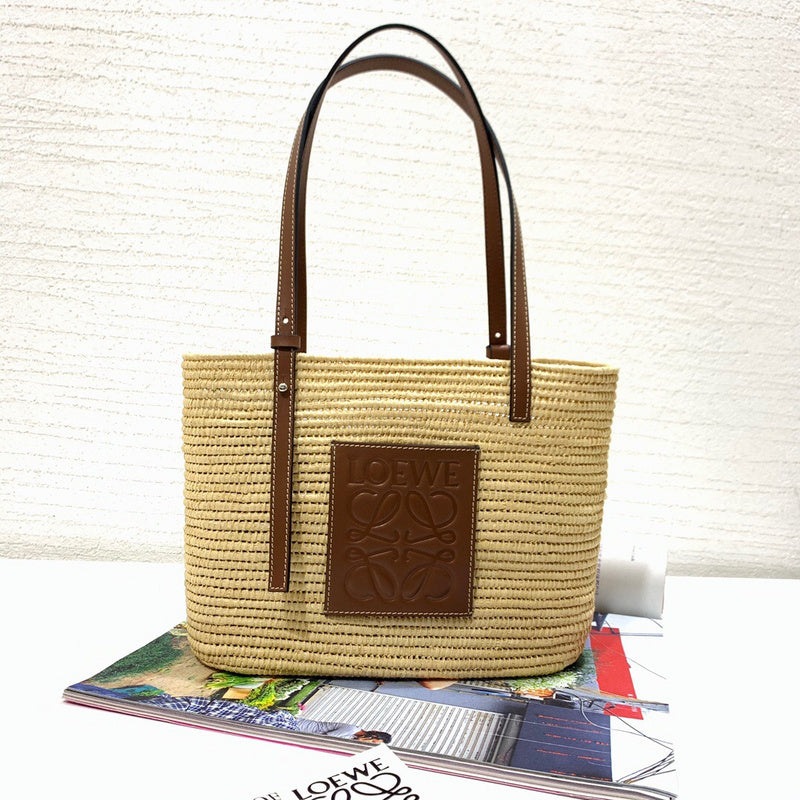 Ziva's Charm handbag – back view (21cm*30cm*11cm)