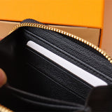  Elegant structured bag front view 7
