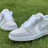 Nike Men's & Women's Premium Low-Top Trainers — Style 049 hardware detail