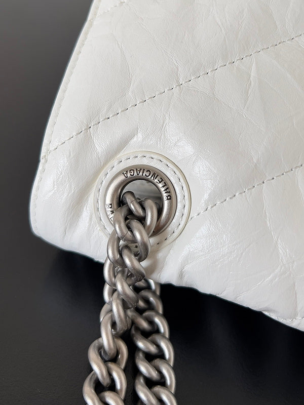 Zivas Charm Everyday Sophistication Fashion Handbag (Elevated Accessory Essential) – Styled Look
