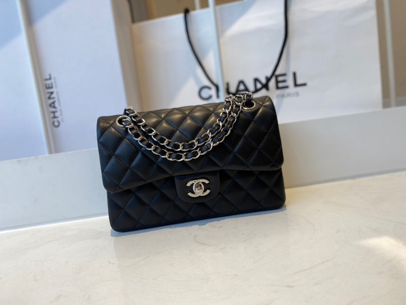  mid purse view 10