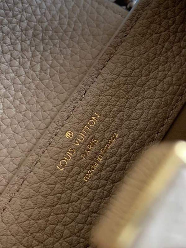 Side profile of modern refined women's handbag – women's designer-style accessory