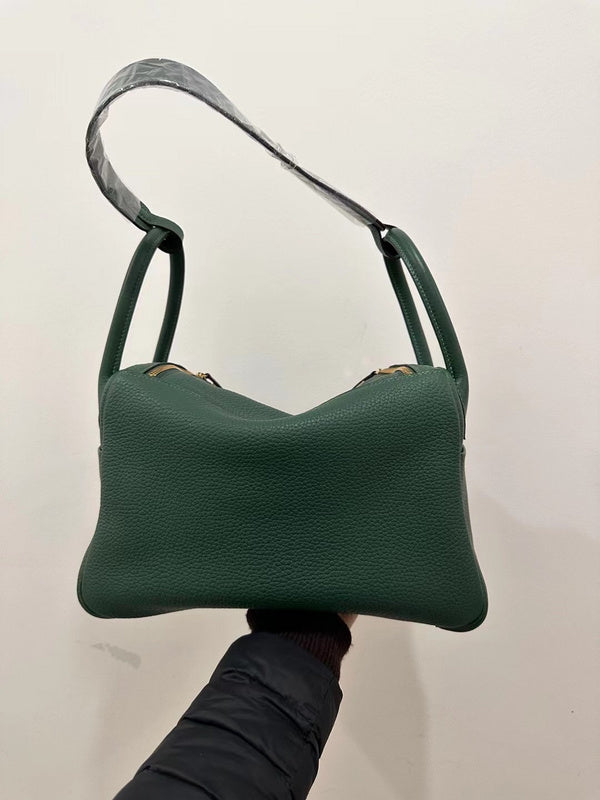 Elegant handbag styled for everyday wear