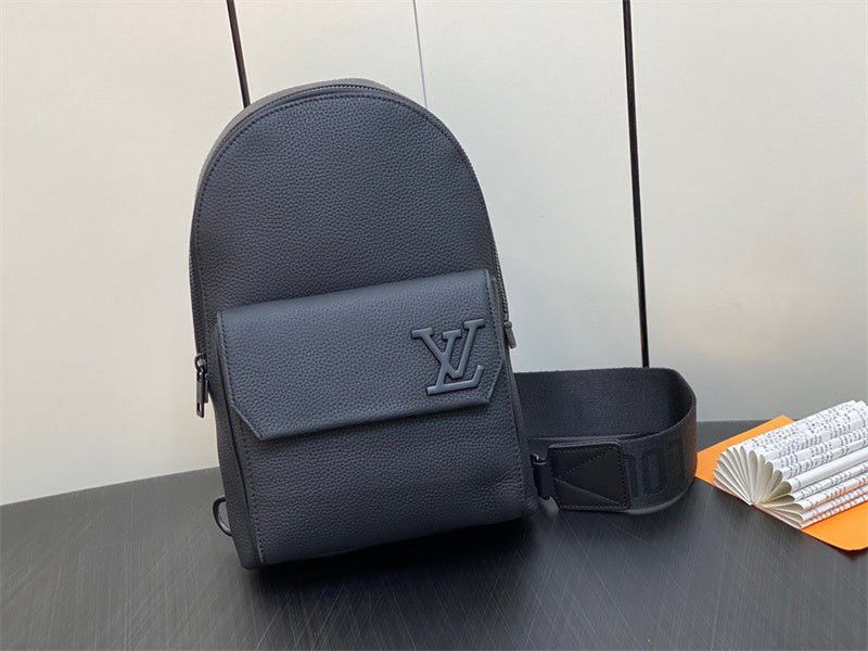  carryall bag interior and compartment view 9