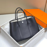 Versatile handbag styled for everyday wear