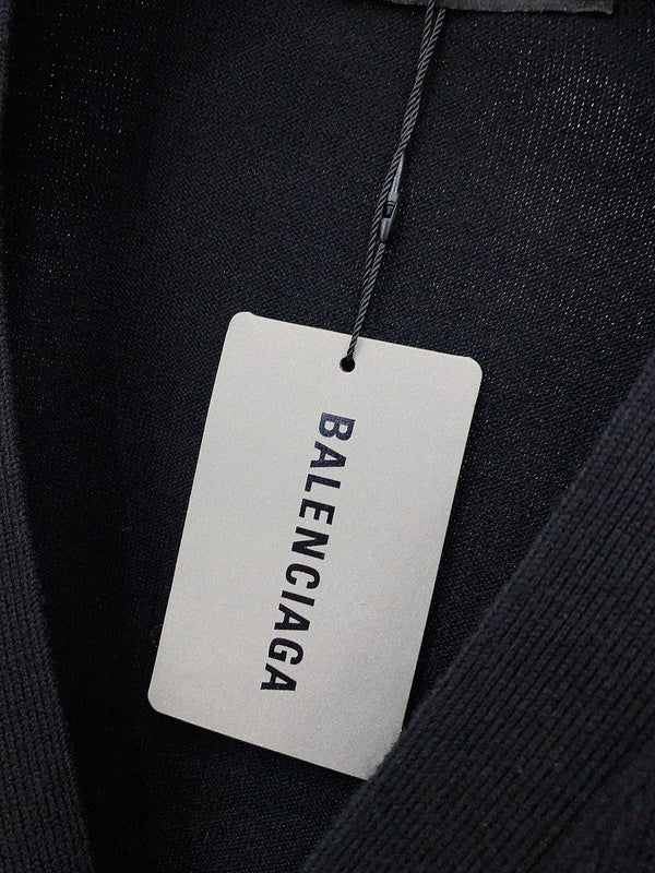 Back view of Balenciaga luxury piece style No.065