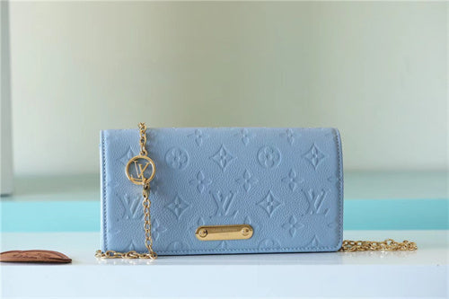  Tailored satchel front view