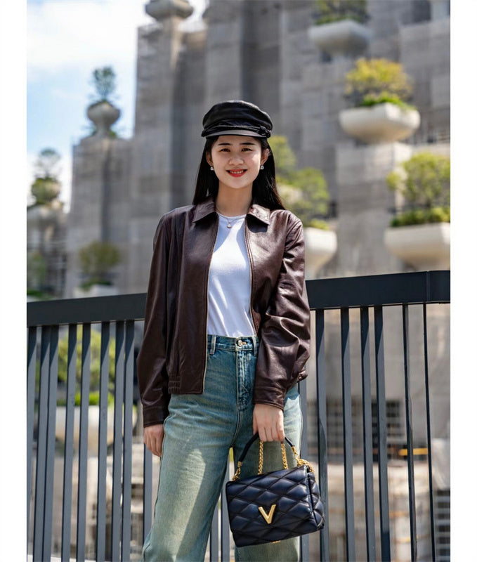  Elegant carryall bag front view 7