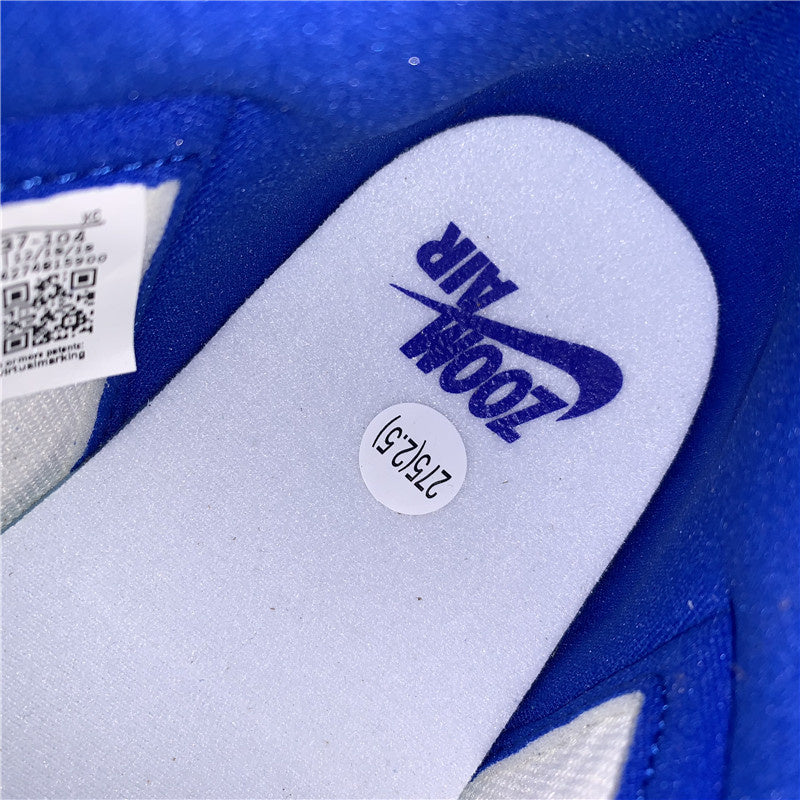 Nike Men's & Women's Designer Lifestyle Shoes — Style 020 front view