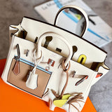 Balanced handbag styled for everyday wear
