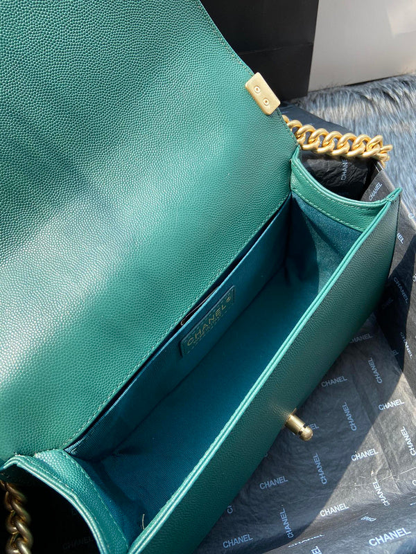  mid purse view 8