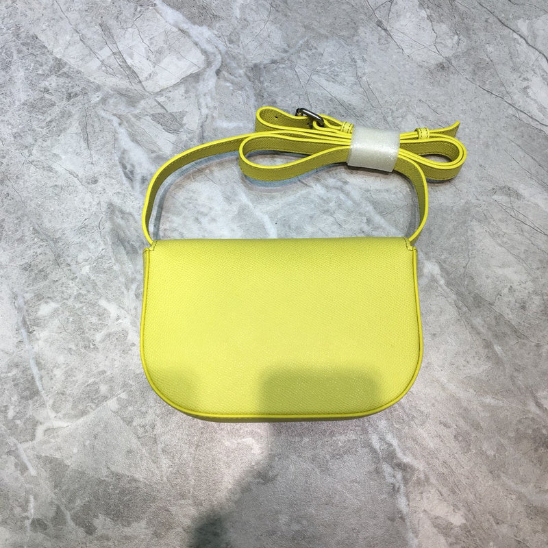 Understated Faux Leather Handbag - Premium Craftsmanship Detailing | Women's Everyday Carry Handbag #818 - close-up detail shot (image 3) of designer-inspired handbag