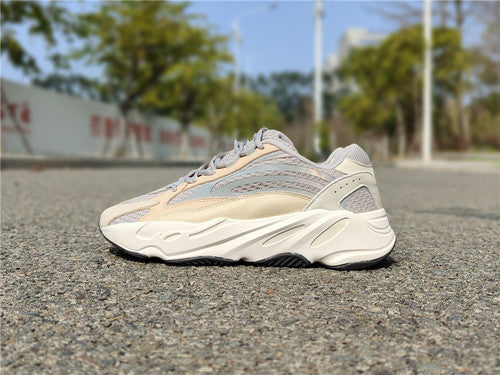 Nike Men's & Women's Designer Street Sneakers — Style 050 side view