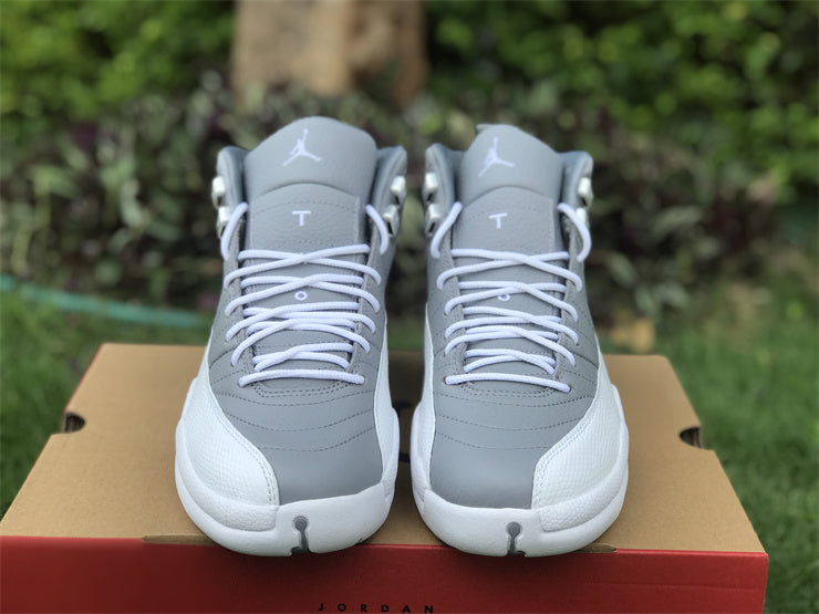 Nike classic monochrome luxury sneakers view 12 cushioned comfort fit
