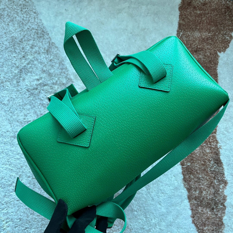 Top view of everyday-luxe premium women's handbag – women's everyday handbag