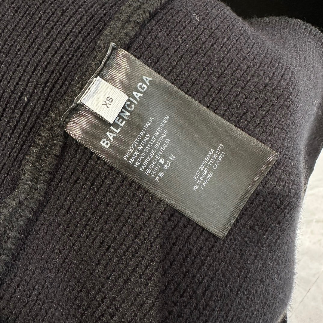 Balenciaga Cardigan detail shot – authentic designer craftsmanship