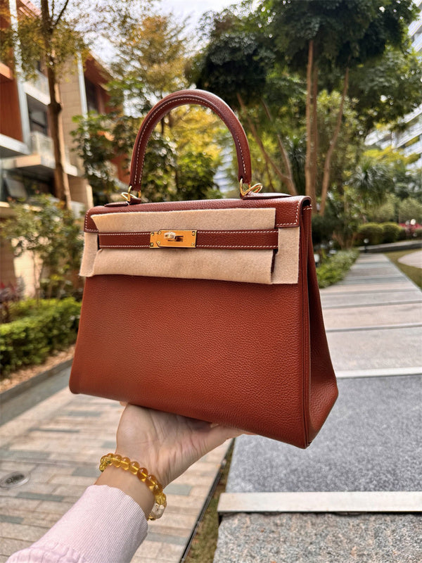 Structured handbag styled for everyday wear