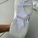 Nike Men's & Women's Luxury Low-Top Trainers — Style 177 side view