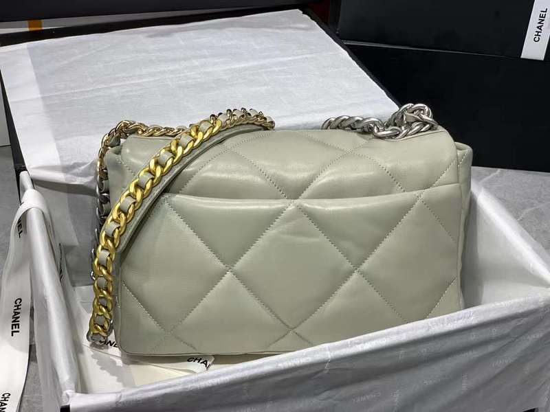 Zivas Charm Elevated Essentials Luxury Handbag (Versatile Style Statement) – Interior View