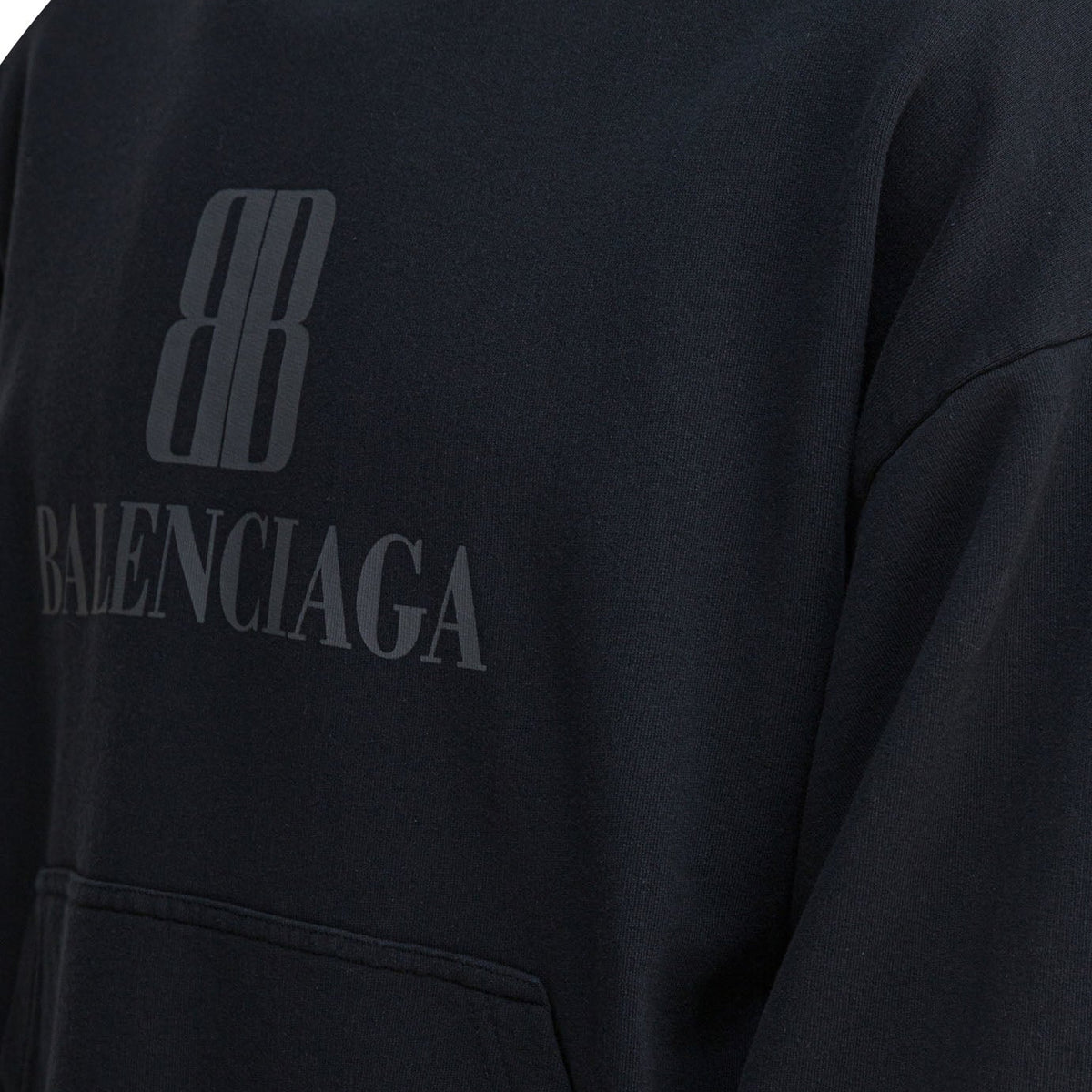 Close-up of Balenciaga jerseys & knitwear hardware and fine stitching