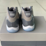 Nike classic monochrome luxury sneakers view 5 cushioned comfort fit