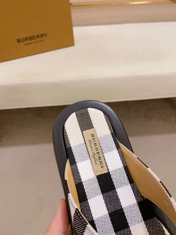 Burberry shoes Style 026 - back heel detail