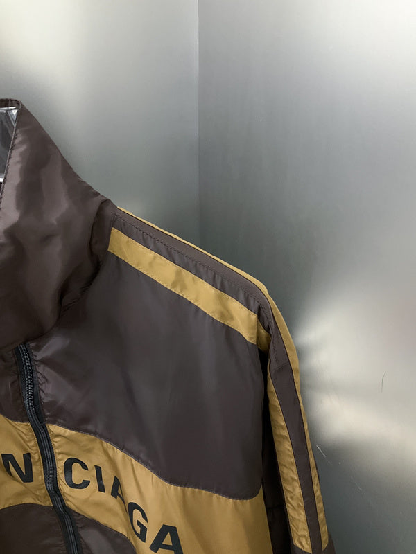 Three-quarter angle view of Balenciaga luxury piece style No.166