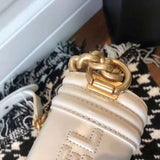  women's handbag, compact design, view 4