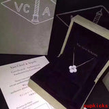 Angled view of Van Cleef & Arpels unisex jewelry piece