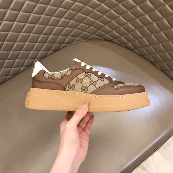 Gucci clean off-white luxury sneakers view 7 chunky sole construction