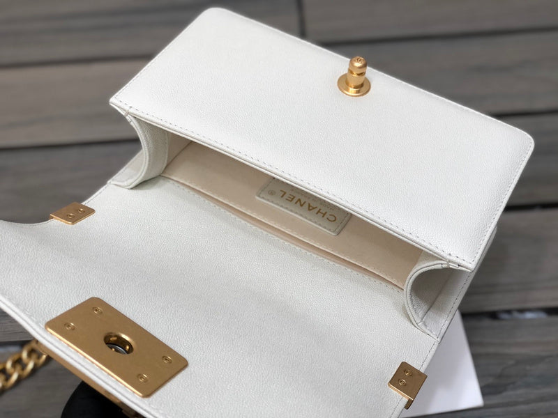  handbag, mid everyday style, image 2