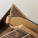 Ziva's Charm handbag – product shot (35cm*17cm*31cm)