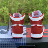 Nike Men's & Women's Premium Designer Sneakers — Style 070 angle view