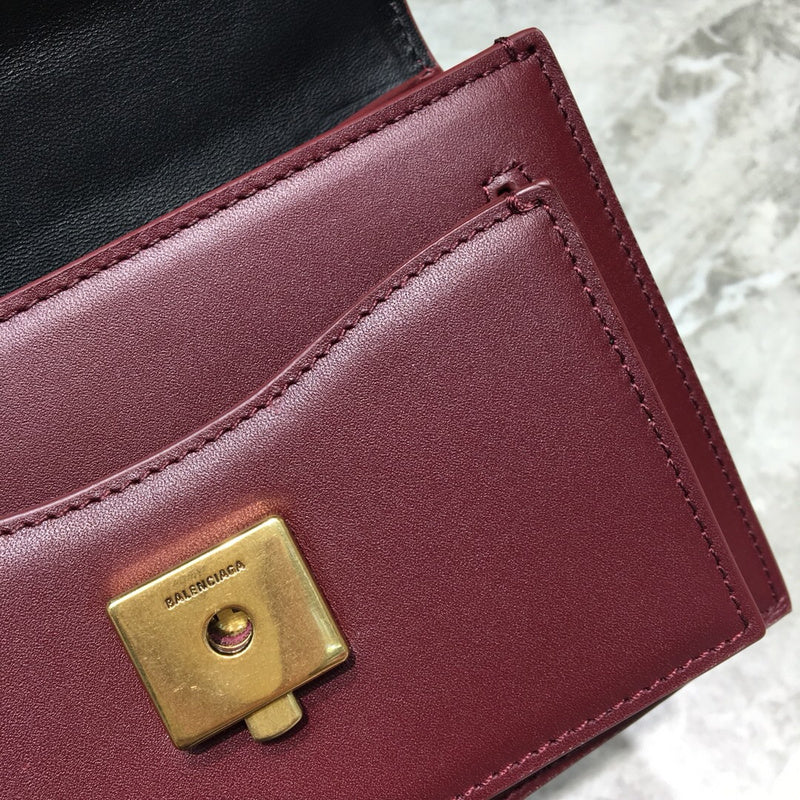 Sophisticated Premium PU Leather Handbag - Sleek Minimalist Lines | Women's Luxury Handbag #850 - alternate angle view (image 8) of designer-inspired handbag