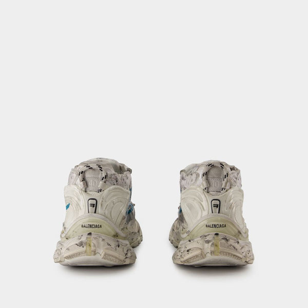 Balenciaga Shoes? BALENCIAGA Unisex Runner Sneakers FW24 Edition Comfortable Everyday Designer Shoes