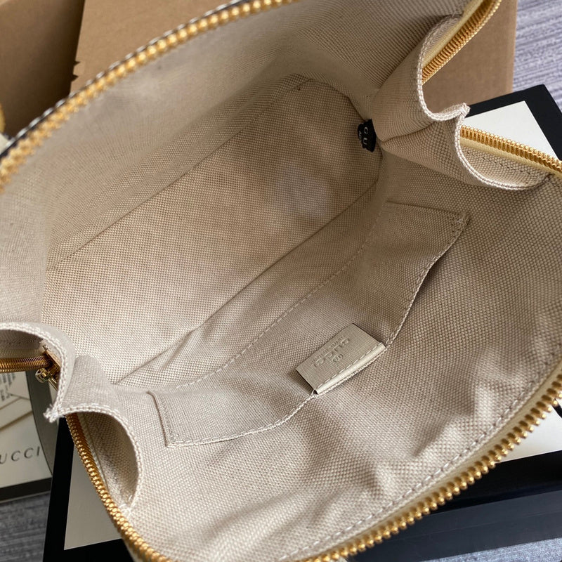 Side profile of everyday-luxe premium women's handbag – women's statement bag