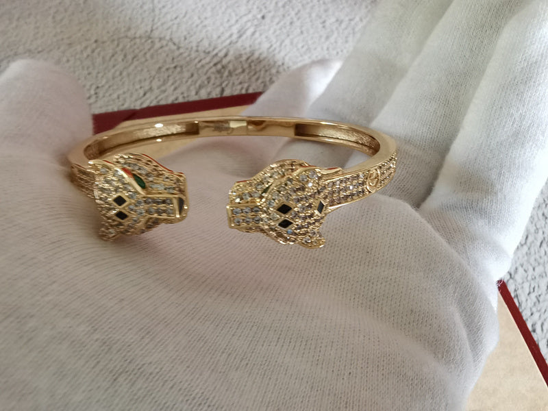 Full view of Cartier unisex jewelry piece