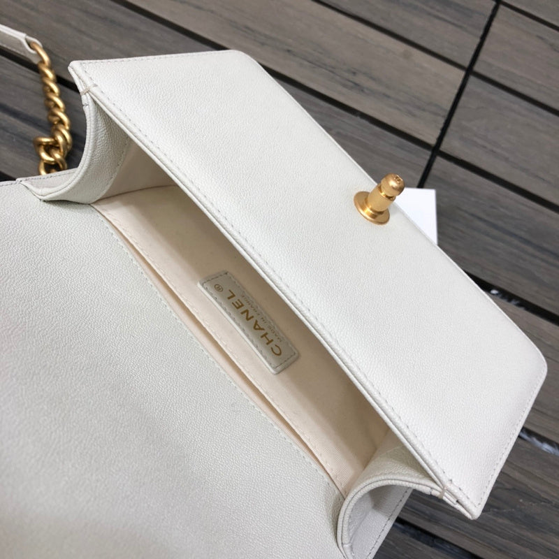  mid purse view 5