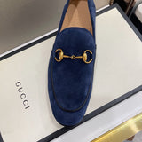 Gucci clean off-white luxury sneakers view 4 padded collar comfort