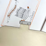 Effortless handbag styled for everyday wear