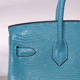  smart carryall bag detail view showing craftsmanship