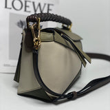 Ziva's Charm handbag – product shot (18cm*12.5cm*8cm)