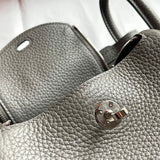  Sleek everyday bag front view 7