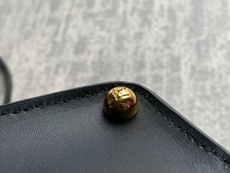 Ziva's Charm handbag – back view (10cm*20cm*17.5cm)