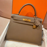  shoulder bag interior and compartment view