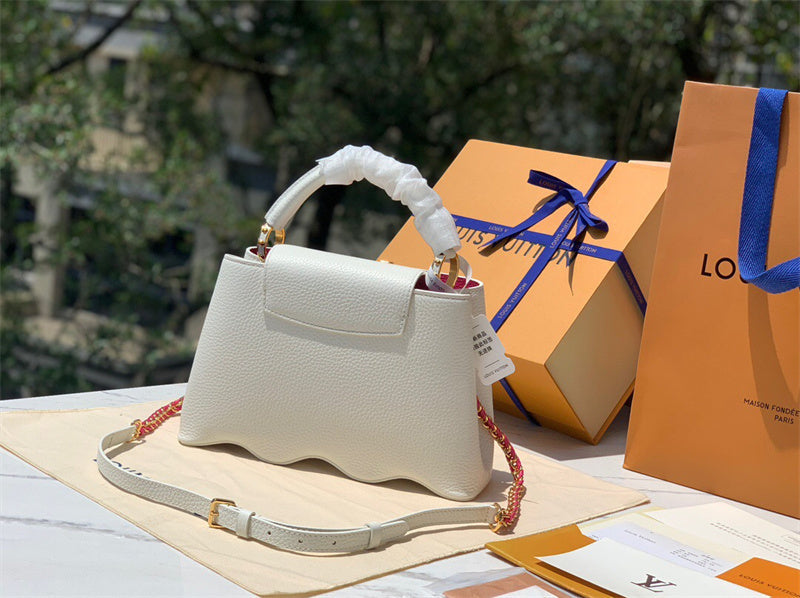  Polished everyday bag carried on shoulder 28