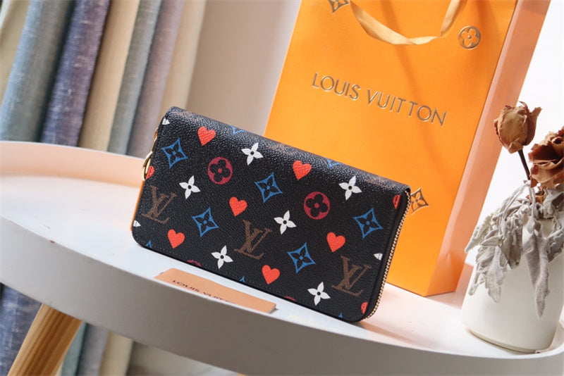  carryall bag interior and compartment view